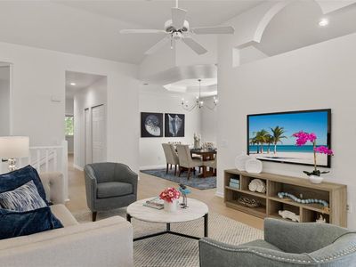 7822 Gardner Dr UNIT 201, Naples, FL, 34109