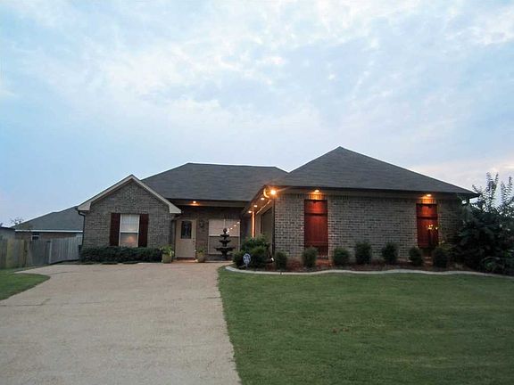 2nd image of 1145 Spanish Oak Dr