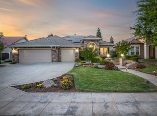 2885 Richert Ave, Clovis, CA 93611