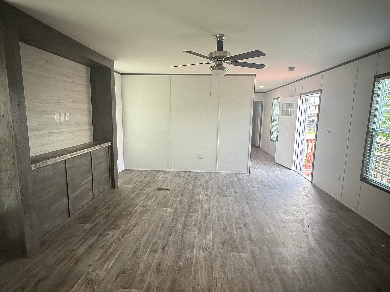 3 bed, 1216 sqft, $1,515 — Photo 4