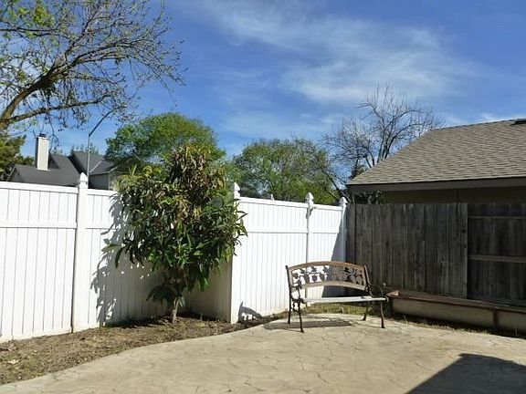 4th image of 2013 Temescal Dr
