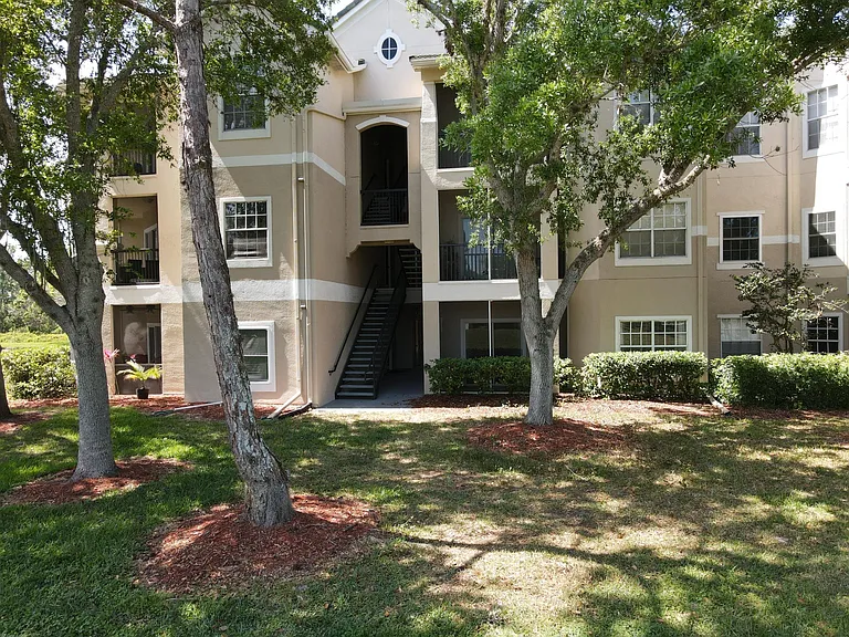 5122 Northridge Rd #108 — Photo 20