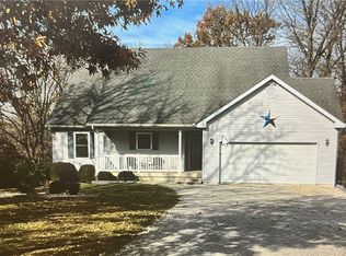 6312 Venetian Way Dr, Mount Zion, IL 62549