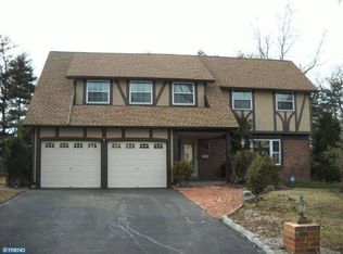 1220 Bellemead Dr, Warminster, PA 18974