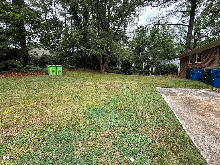 4717 Radcliff Rd — Photo 11