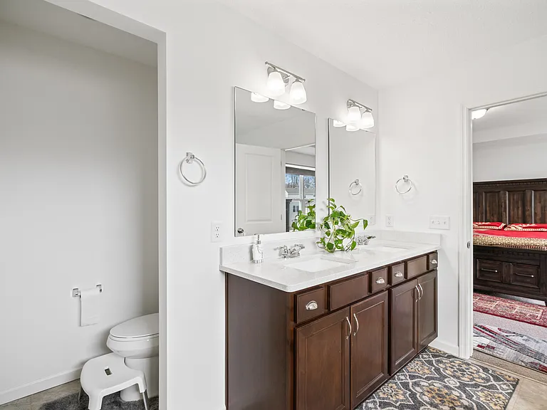 657 Aster Rd — Photo 32