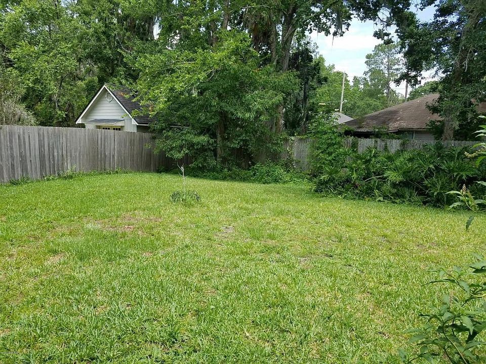 2nd image of 12305 Peach Orchard Dr