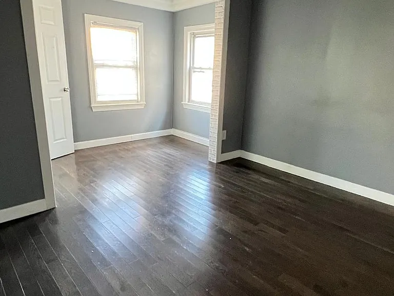 757 Thomas St #1 — Photo 8