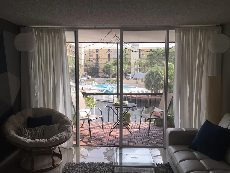 10 Royal Palm Way #2030 — Photo 14