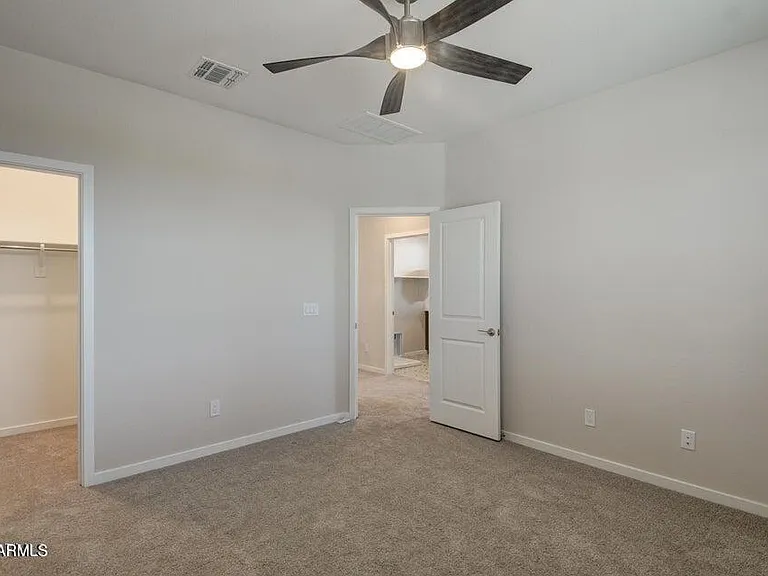 2831 S Central Dr — Photo 24