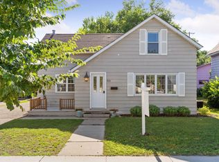 511 N Cedar St, Chaska, MN 55318