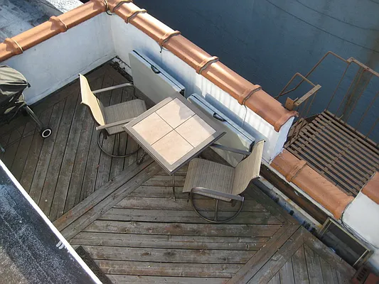 Rented by Manhattan Property Group | media 66