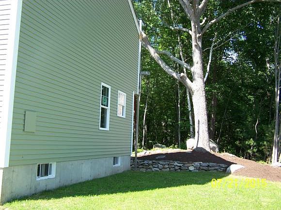 2nd image of 181 Groveland Ave