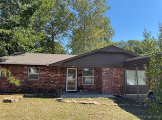 526 H St SW, Ardmore, OK 73401