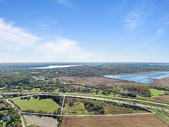 4th image of W3046 Krueger ROAD