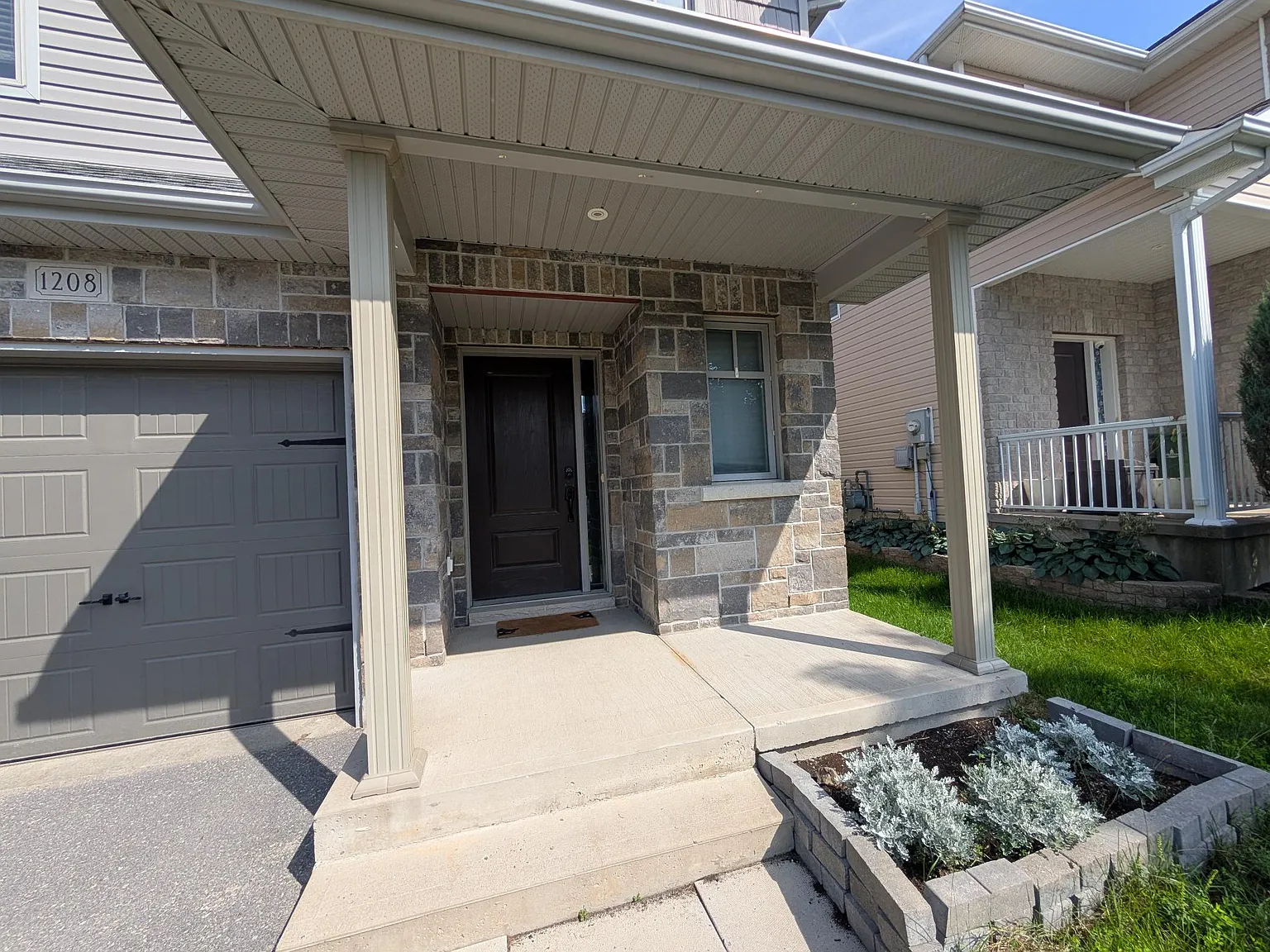 1208 Carfa Crescent — Photo 3
