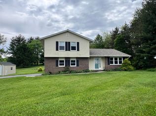 3827 Salem Bottom Rd, Westminster, MD 21157