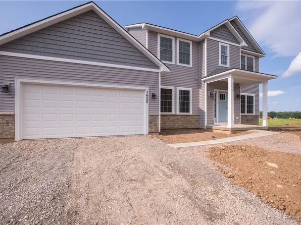 8013 Sedge Grass Road Ln, Lysander, NY 13027