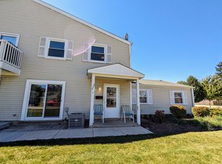 334 Marcia Ct Unit C, Bartlett, IL 60103