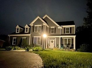 29 Tourtise Dr, Mechanicville, NY 12118