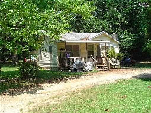 2nd image of 676 Cook Rd