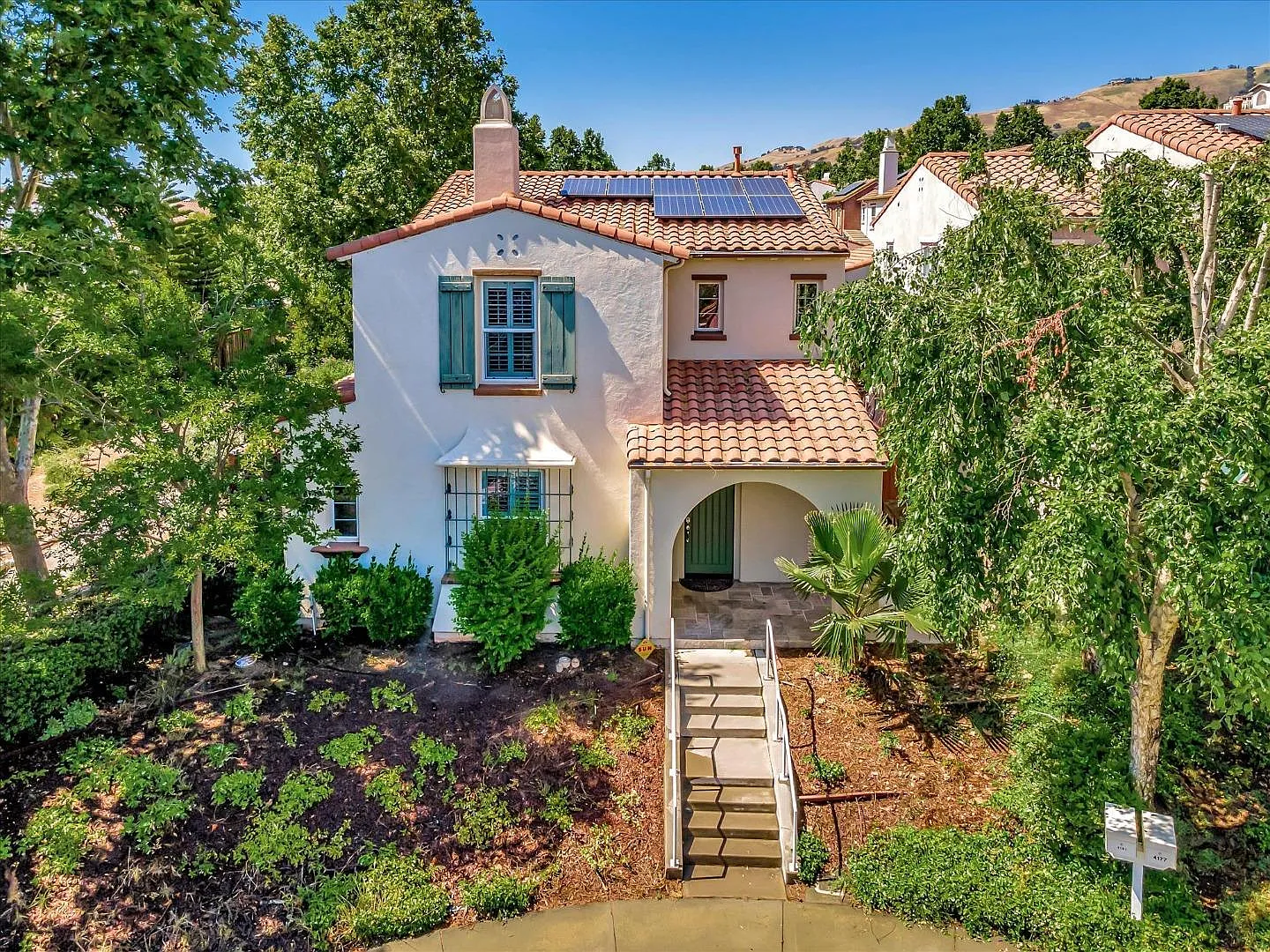 4181 Horizon Ct photo 1