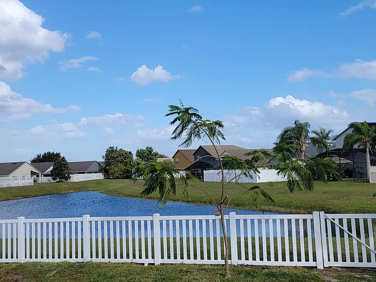 3221 Abiaka Dr — Photo 2