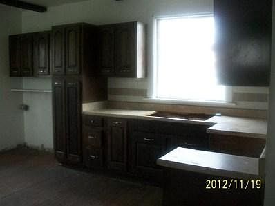 4th image of 345 Kenilworth Ave