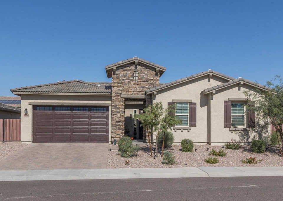 1st image of 10064 W Spur Dr
