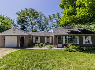 9838 Willis Rd, Willis, MI 48191