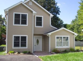 21 Simpson St, Hamilton, NJ 08619