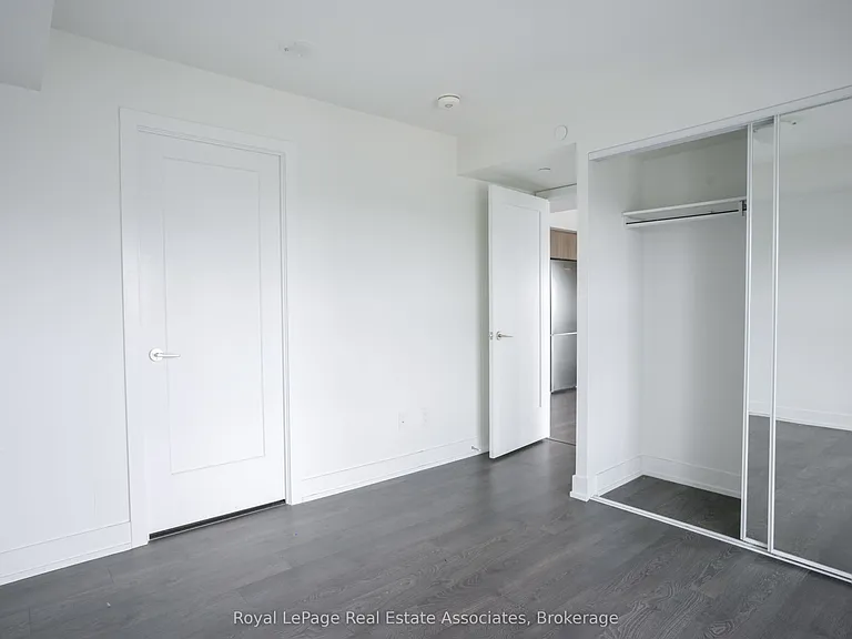 5 Mabelle Ave #1828 — Photo 20