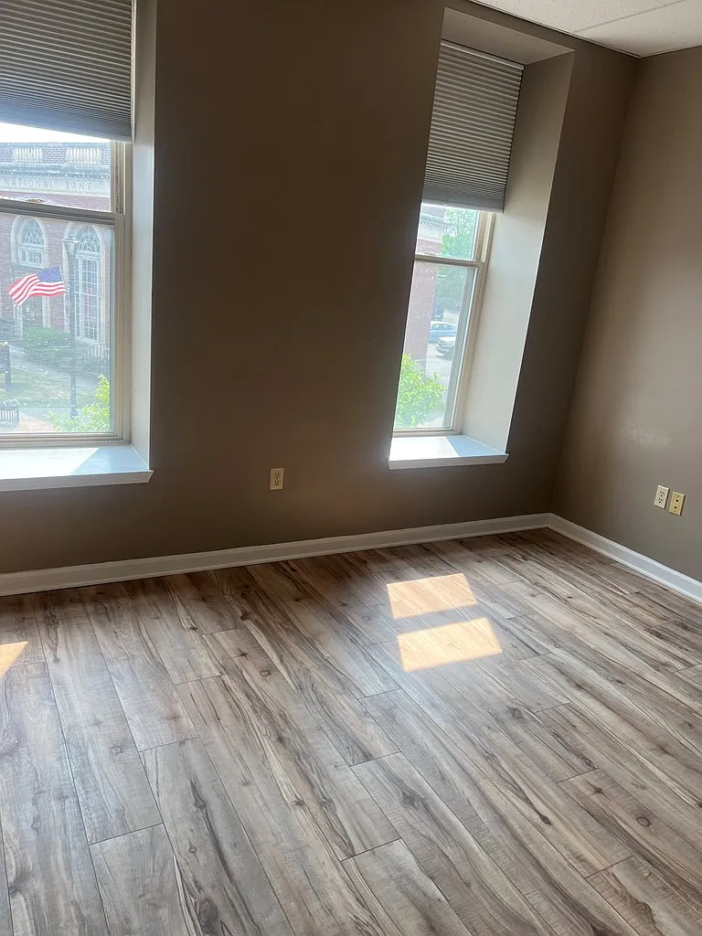 1 bed, 1.0 bath, 440 sqft, $895 — Photo 3