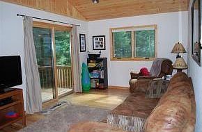 4th image of 14319 Poplar Ln
