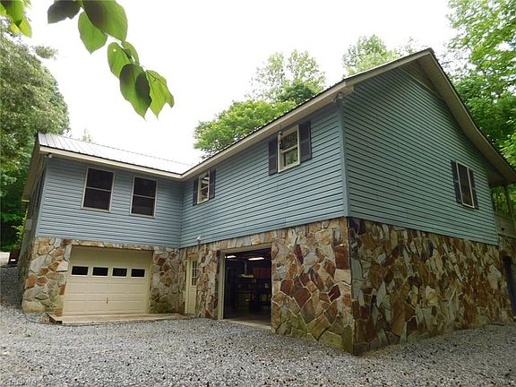 5th image of 313 Underwood Dr