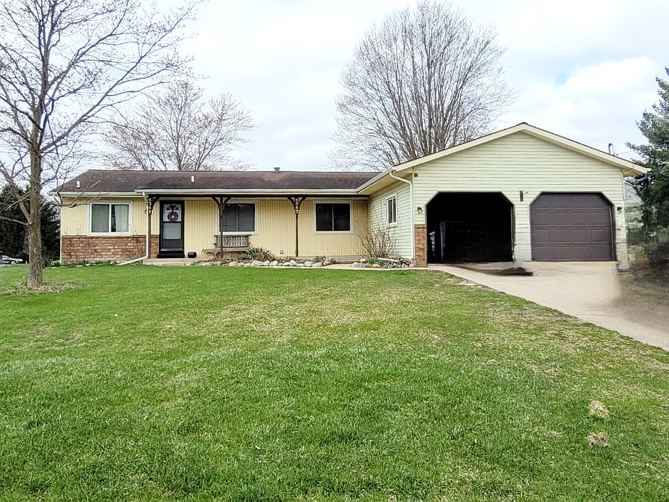Welcome Home! 6343 is on the right side with use of the right side of the garage/driveway