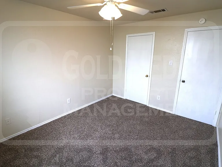 1101 Horizon Dr — Photo 10