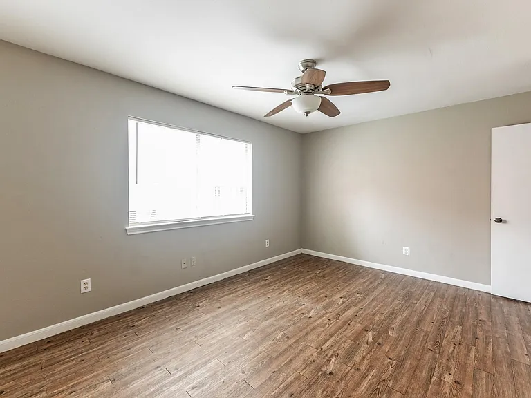 2404 Sycamore Ave #B2 — Photo 21