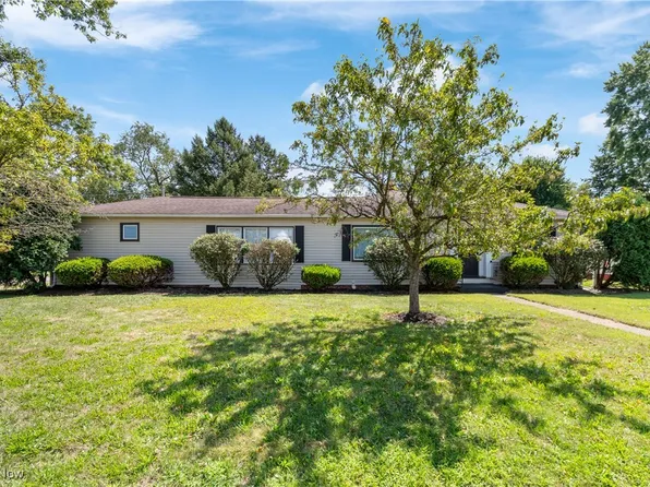 1544 Amherst Rd NE, Massillon, OH 44646