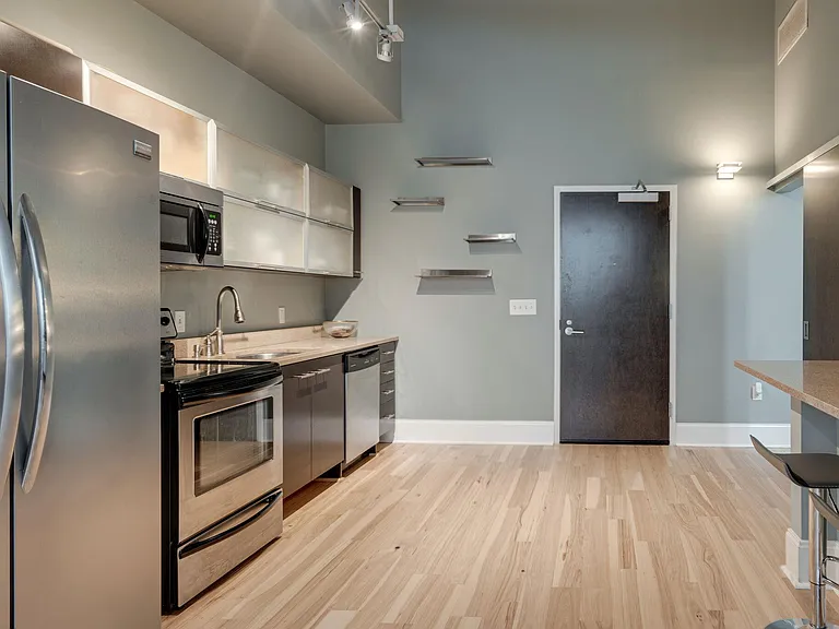 2115 Yeaman Pl #601 — Photo 7