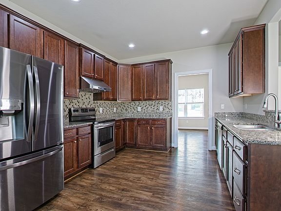 2723 Rodgers St-3_05252023