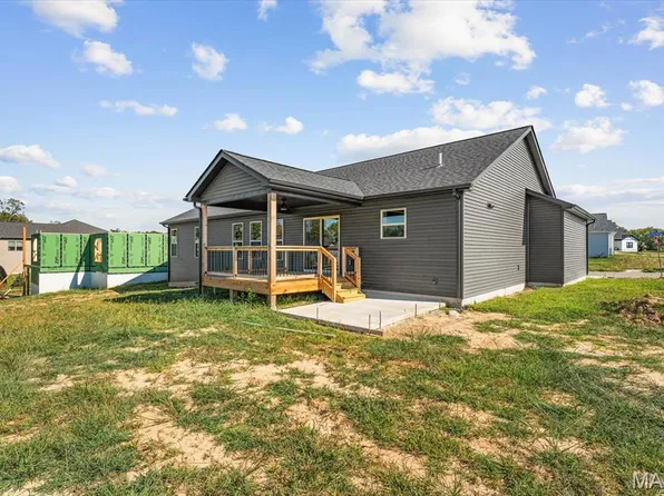 1232 Ole Town Brg, Ofallon, IL 62269