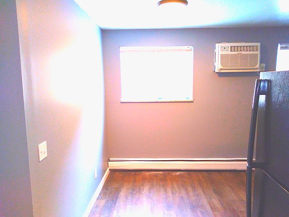 4th image of 2749 Queen City Ave APT 2