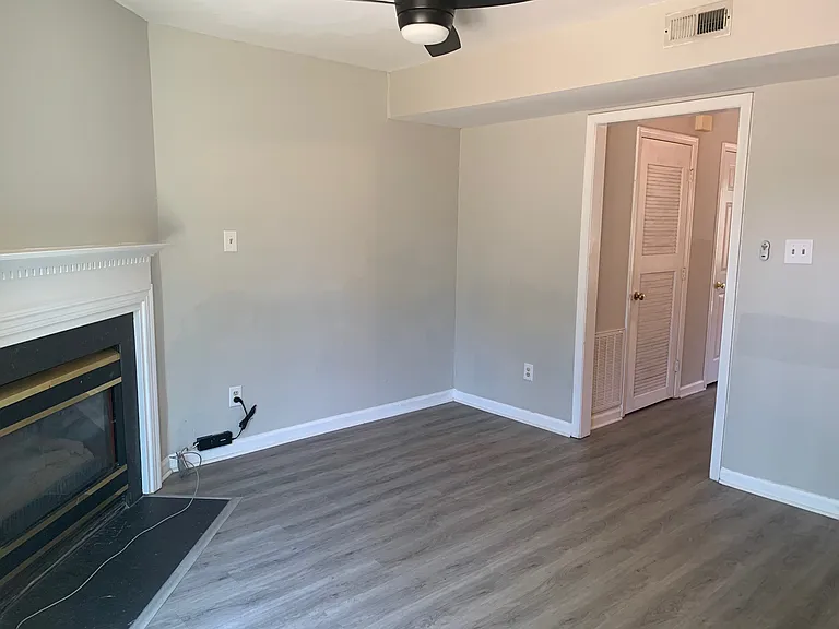 503 Randolph St — Photo 16