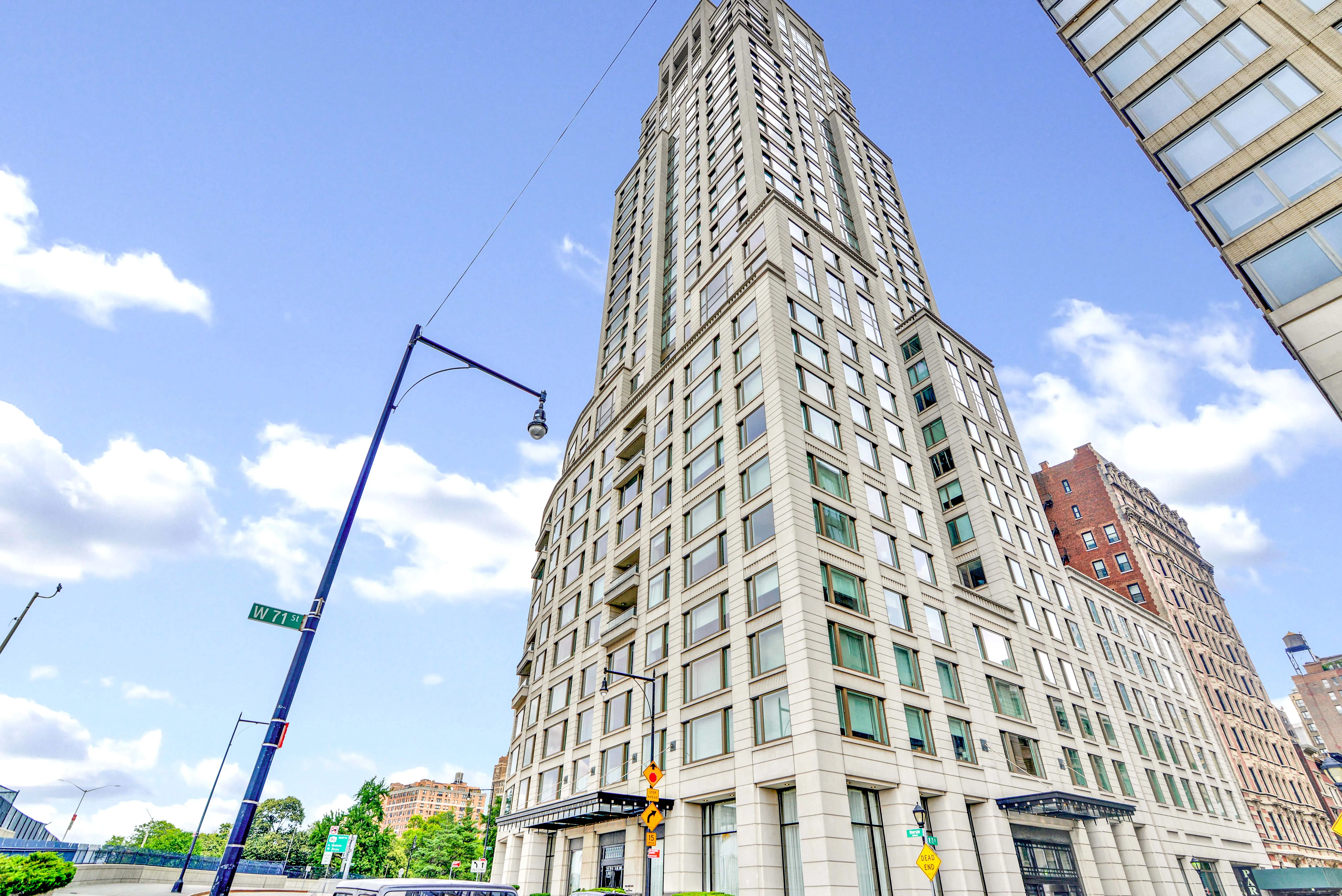 240 Riverside Boulevard #8O in Lincoln Square, Manhattan | StreetEasy