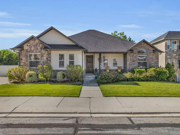 576 E Fox Farm Pl, Draper, UT 84020