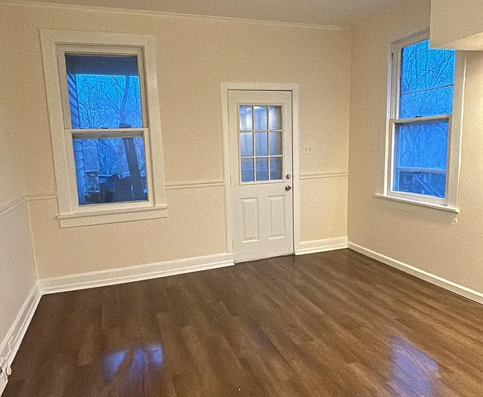 2717 Cedarhurst Rd #4 — Photo 4