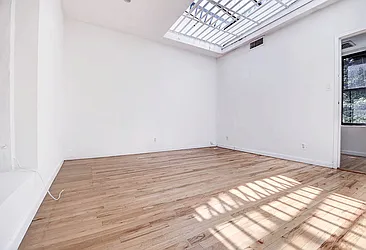 Rented by Urbane Brokerage