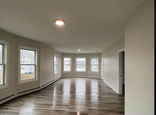 102 Abram St FLOOR 2, Pawtucket, RI 02860