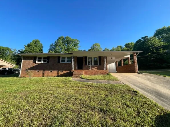 1812 Quail Run Dr, Kingstown, NC 28150